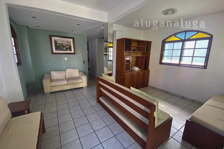 Casa Espaçosa com Vista para o Mar