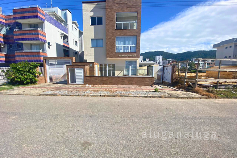 Apartamento á 500m da Praia