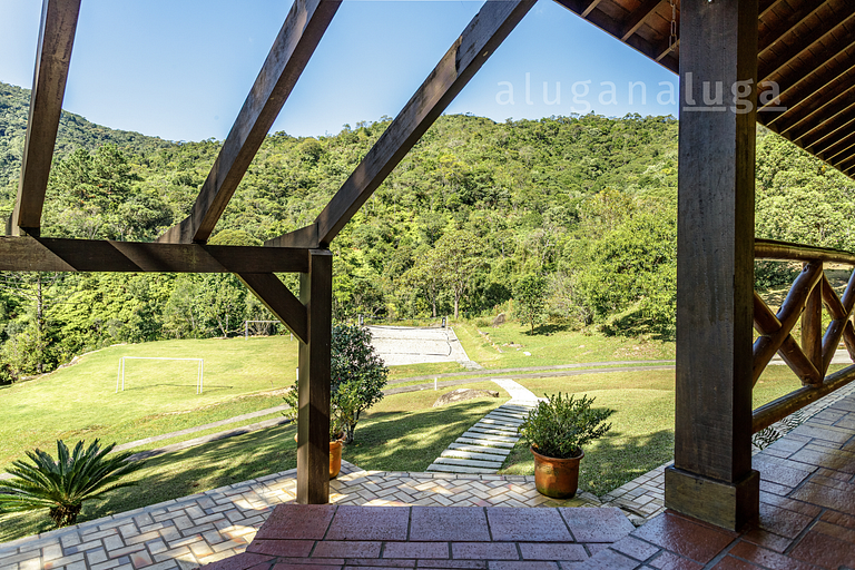 Empress Mansion: Hot Springs and Nature.