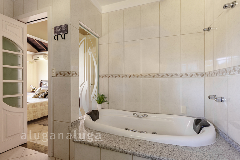 Nature Hideaway – Comfort and Peace