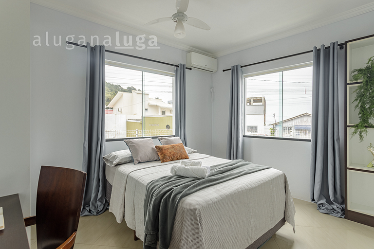Casa ampla a 400m da praia – Conforto e lazer