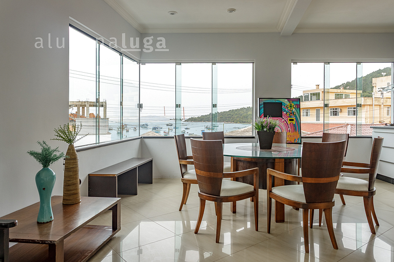 Casa ampla a 400m da praia – Conforto e lazer
