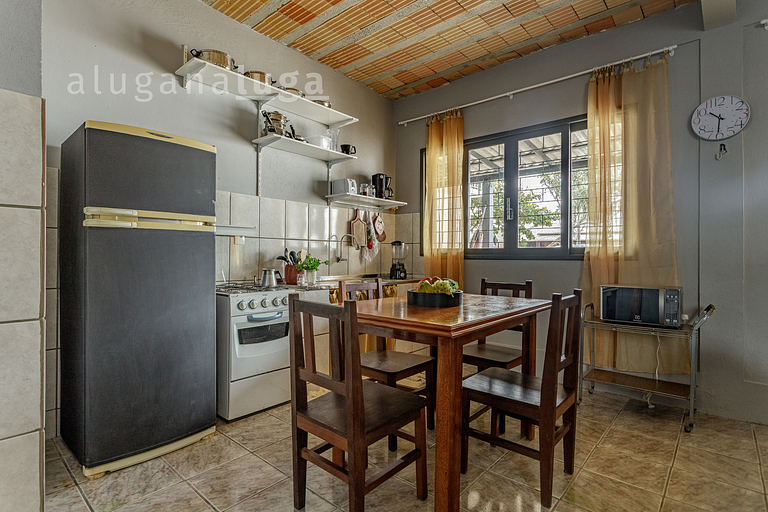 Beachside Retreat – Peace & Comfort