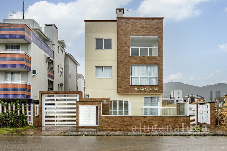 Apartamento á 500m da Praia