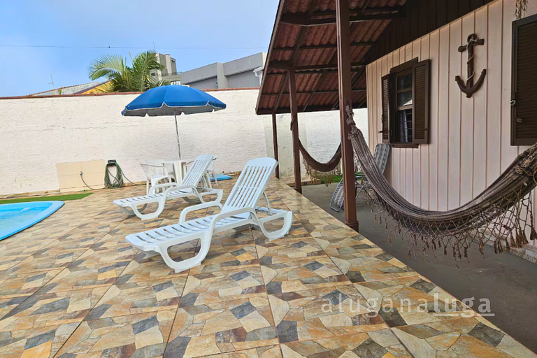 Casa c/ Piscina: Férias de Descanso em Pontal