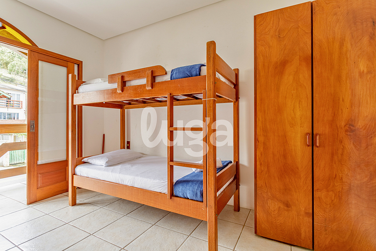 Casa Espaçosa com Vista para o Mar