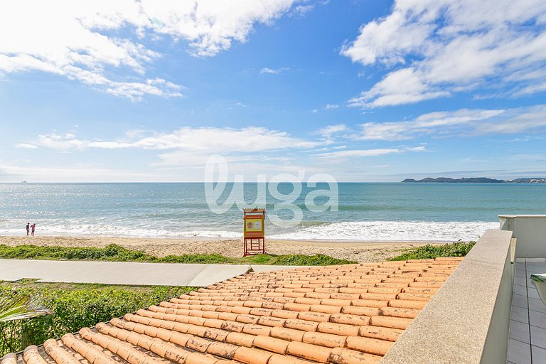 Dream Beachfront Stay