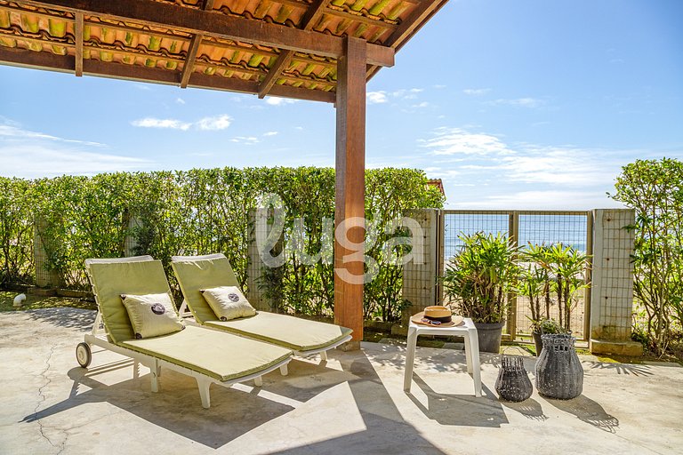 Dream Beachfront Stay