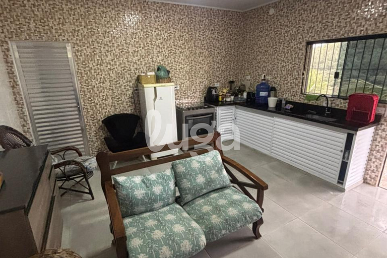 Refugio en la Naturaleza: Paz con Piscina en SP