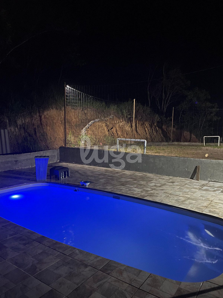 Refugio en la Naturaleza: Paz con Piscina en SP