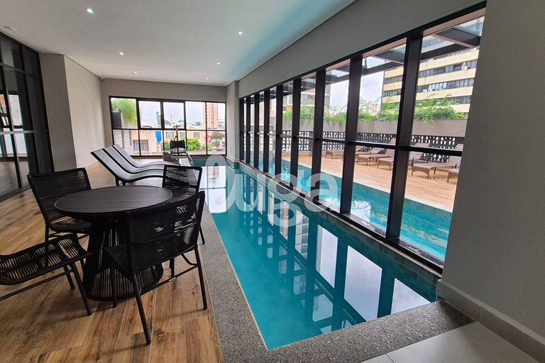 Centro Curitiba: Design, Conforto e Lazer.