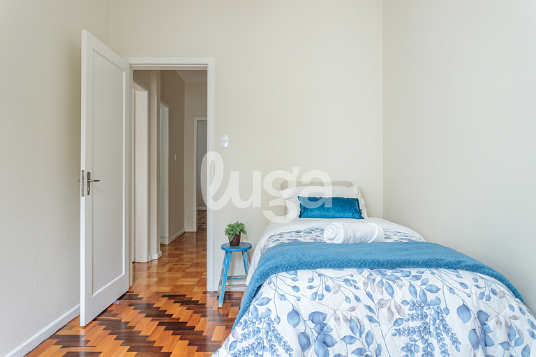 Downtown Floripa: Large and Complete Apartment