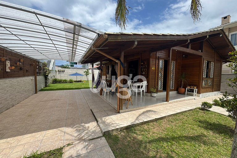 Maison Chaleureuse – À 200m de la plage de Pinhei