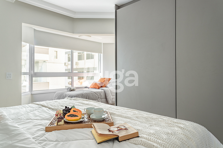 Maritime Retreat 1min from the Beach – BC