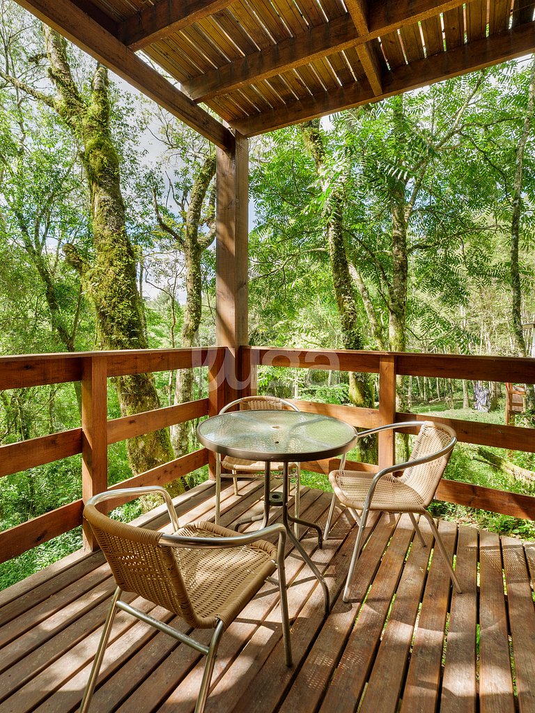 Suíte Low – Entre Bosques de Gramado