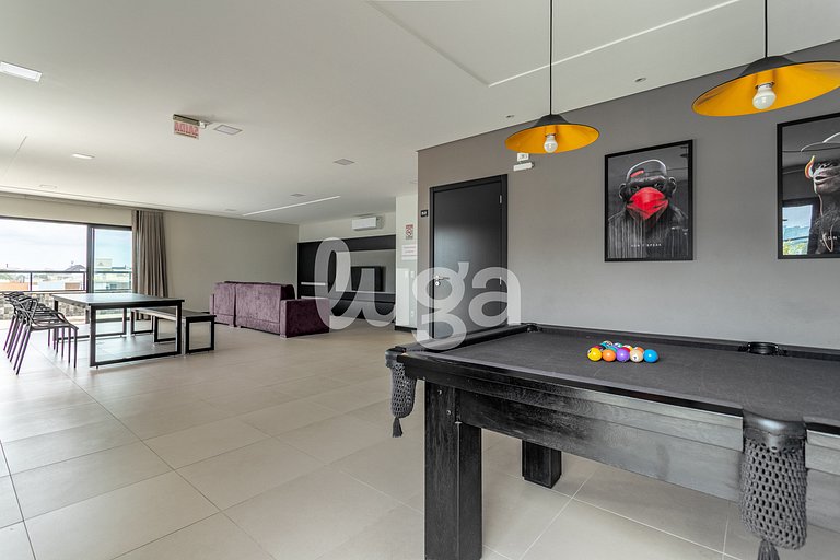 Studio c/ piscina no terraço 900m da praia