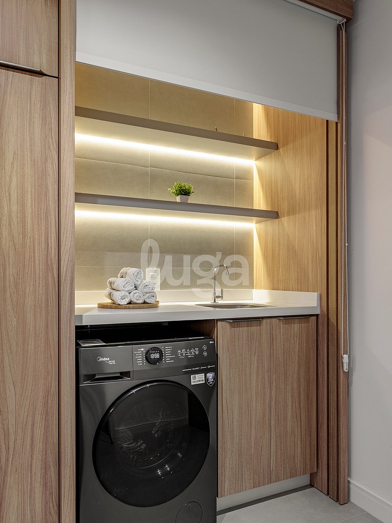 Estudio Moderno cerca de la UFSC y el centro