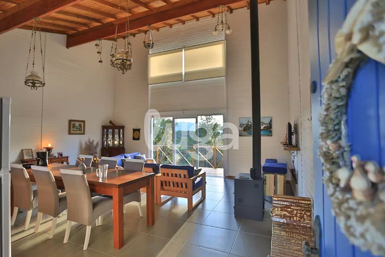 Casa Chalé | Refúgio Romântico com Vista e Jacuzzi