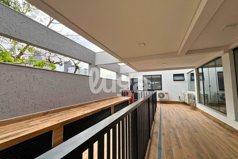 LUGA: Studio com lazer e ótima localização