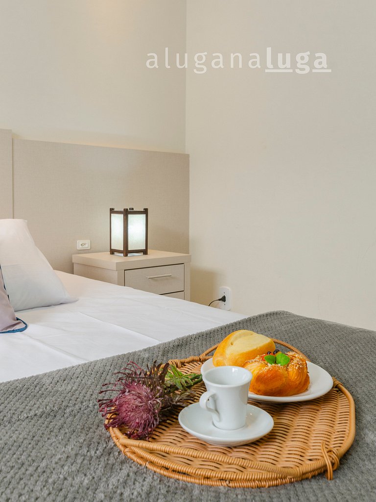 Oceanfront BC | High Standard & Comfort