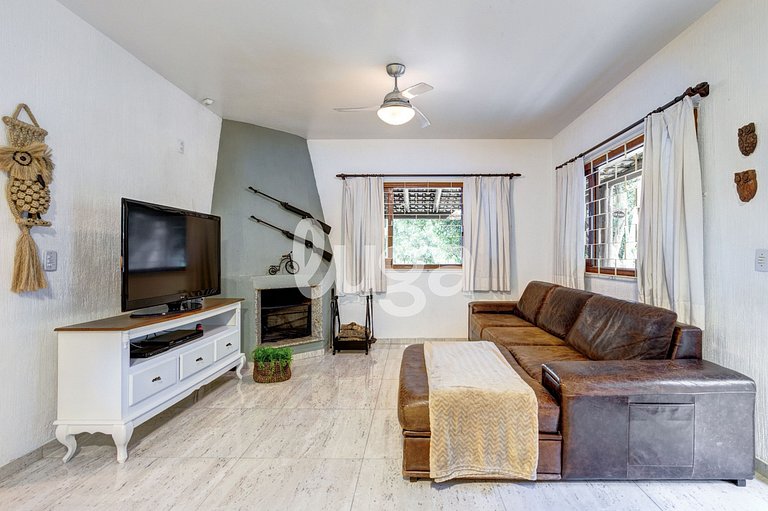 Four Seasons Farm | Peace & Nature Retreat