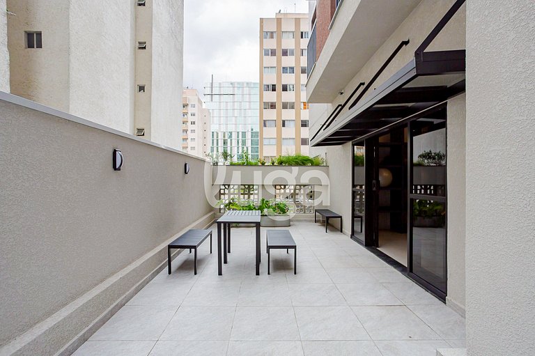 Curitiba Downtown: Design, Comfort, and Leisure.