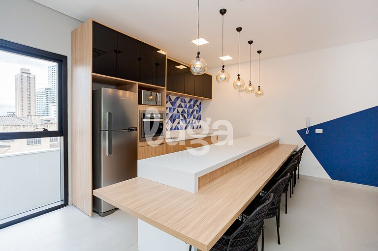 Centro Curitiba: Design, Conforto e Lazer.