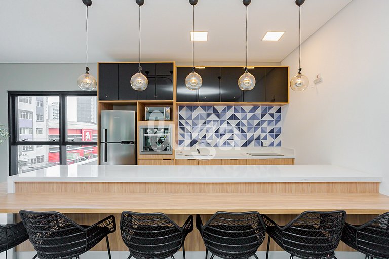 Centro Curitiba: Design, Conforto e Lazer.