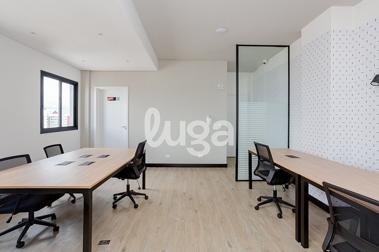 Curitiba Downtown: Design, Comfort, and Leisure.