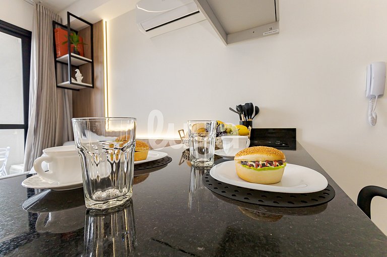 Centro Curitiba: Design, Conforto e Lazer.