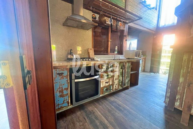 LUGA | Casa Rústica Próx. à Praia do Rosa