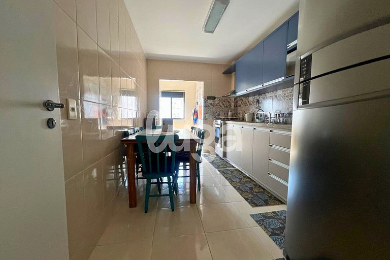 Apartamento no Centro de BC / 450m da praia