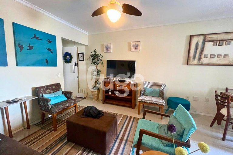 Apartamento no Centro de BC / 450m da praia