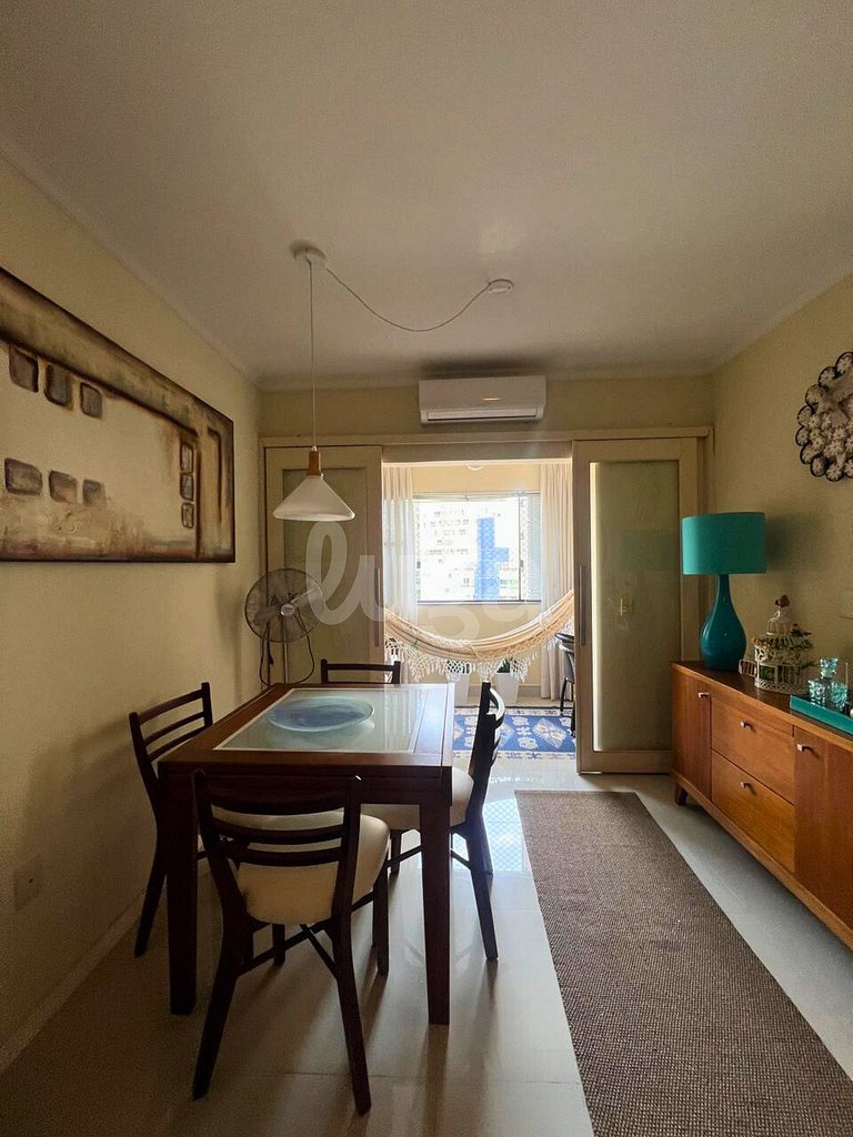 Apartamento no Centro de BC / 450m da praia