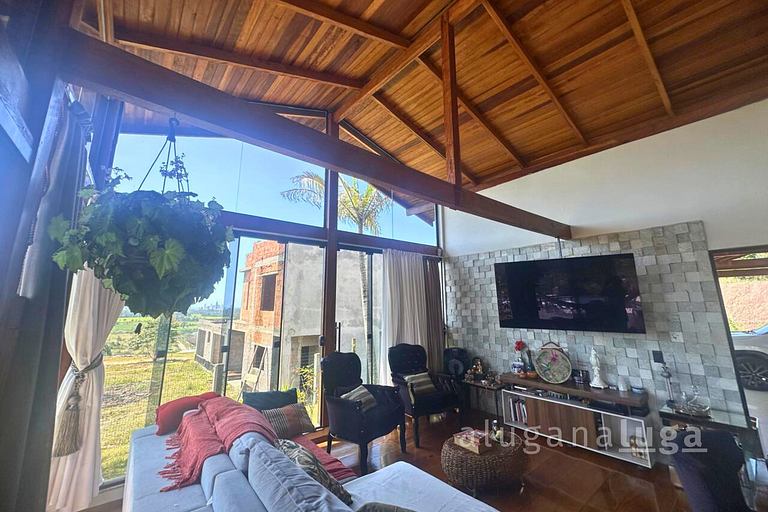 LUGA Farm House | Vista Mar, Cidade & Montanhas