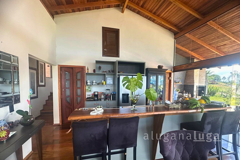 LUGA Farm House | Vista Mar, Cidade & Montanhas