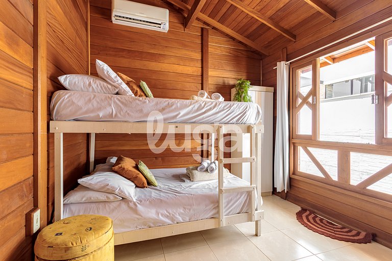 Maison Chaleureuse – À 200m de la plage de Pinhei