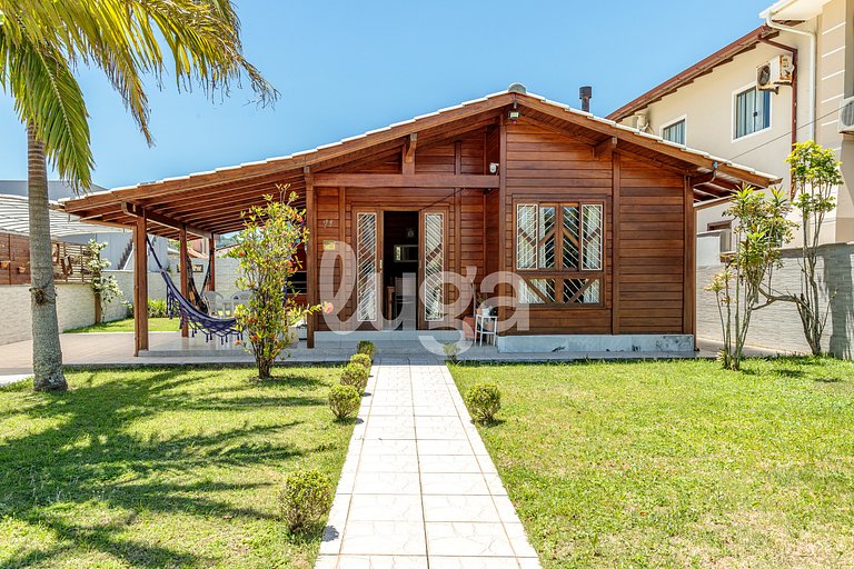 Casa Aconchegante – A 200m da praia da Pinheira