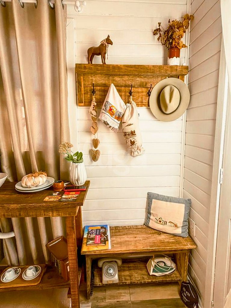 Heart Cabin: Romance, Bathtub & Nature