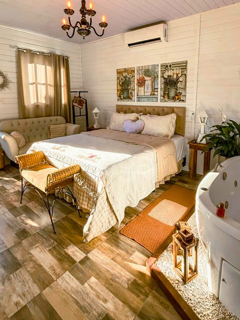 Cabana Coração: Romantismo, Banheira e Natureza