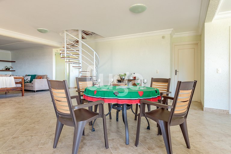 Chimenea y Naturaleza | Refugio Alpino