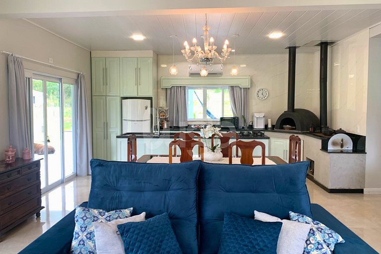 LUGA Refúgio em Cocal do Sul com Piscina