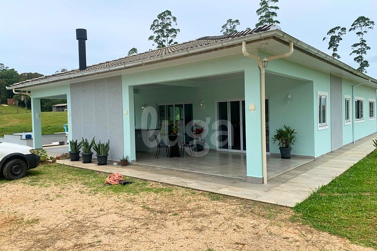 LUGA Refúgio em Cocal do Sul com Piscina