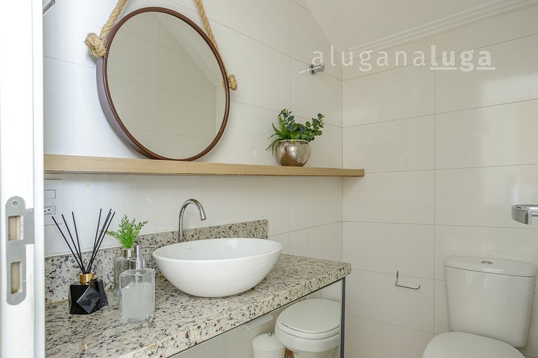 LUGA Maison de vacances avec piscine et jacuzzi