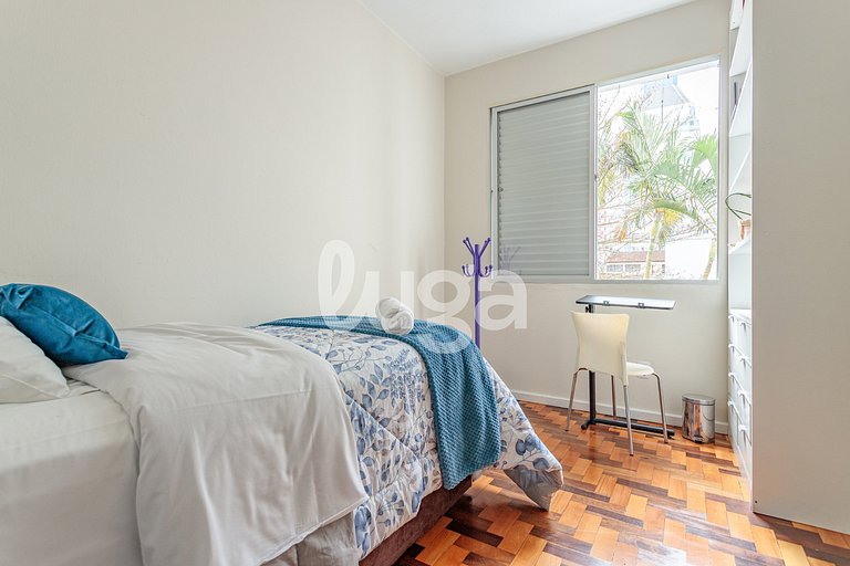 Centro Floripa: Apto Grande e Completo.