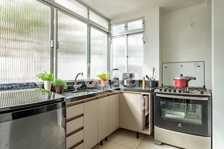 Centro Floripa: Apartamento Amplio y Completo