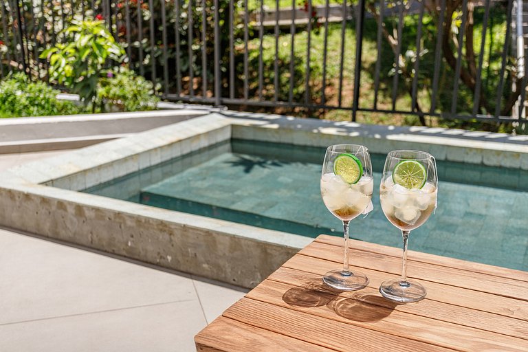 LUGA Maison Complète avec Piscine à Florianópolis