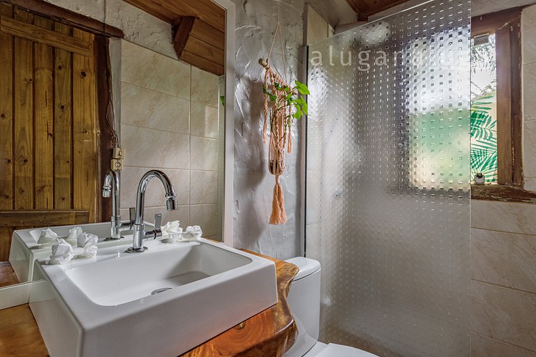 LUGA Romantic Cabin with Sea View