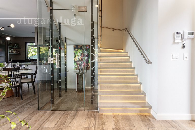 LUGA Casa Sofisticada com Vista Panorâmica