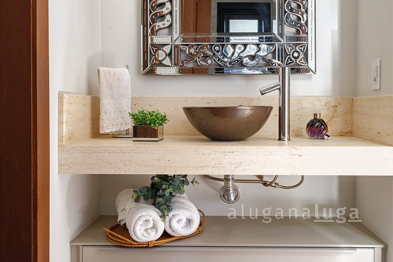 LUGA Casa Sofisticada com Vista Panorâmica